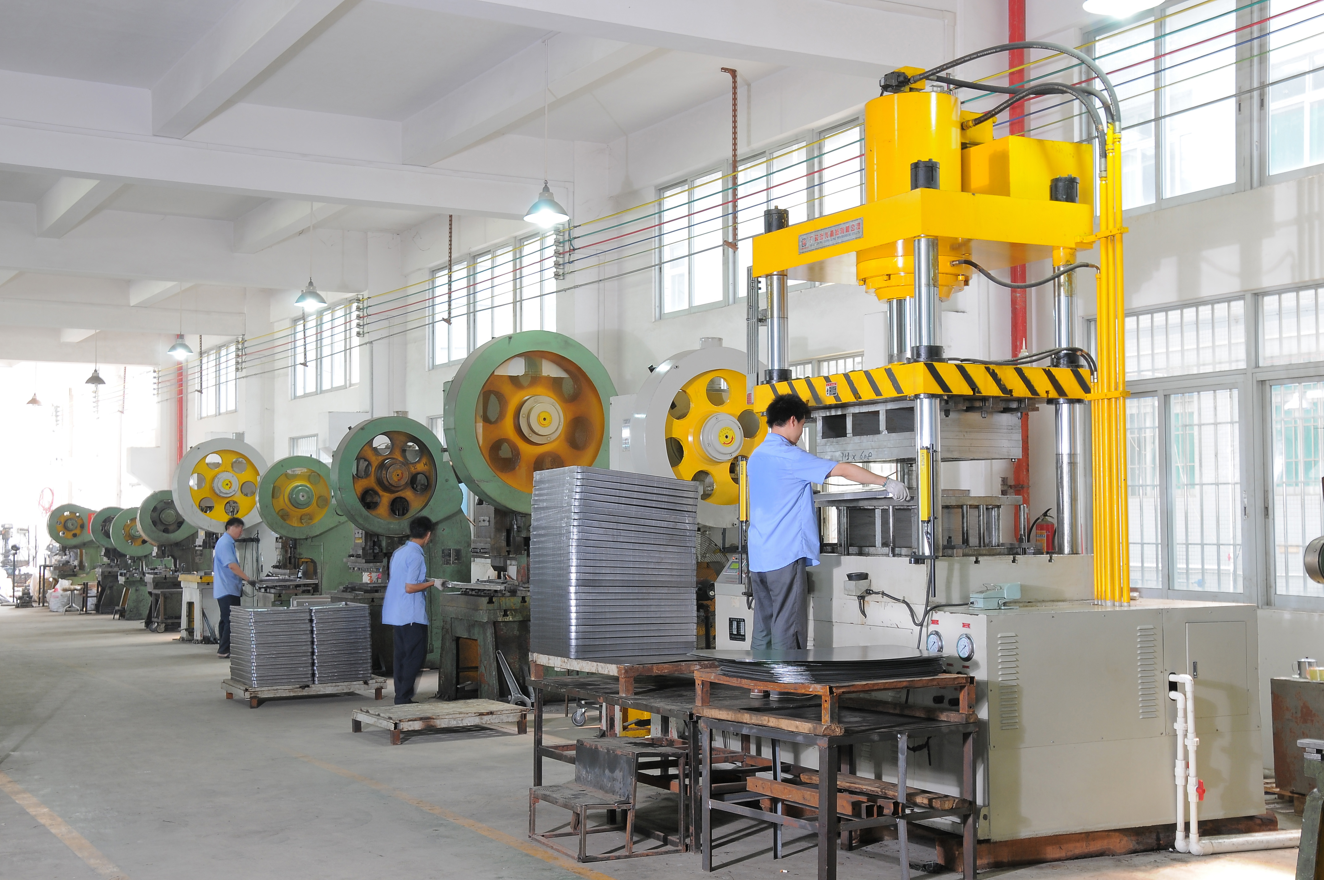 Hydraulic Forming Equipment